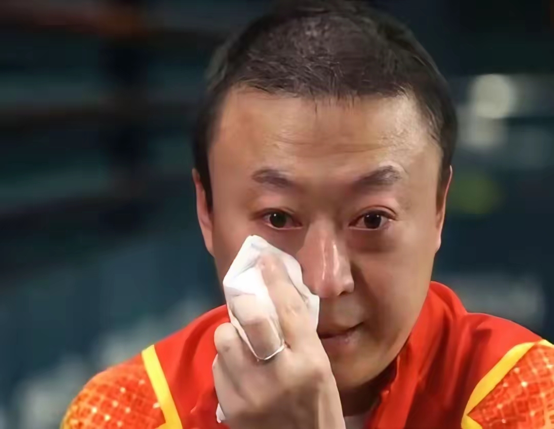  关键时刻金州勇士调整名单以备荷甲，内部沟通环节打磨，球迷炸锅，心理建设被强调