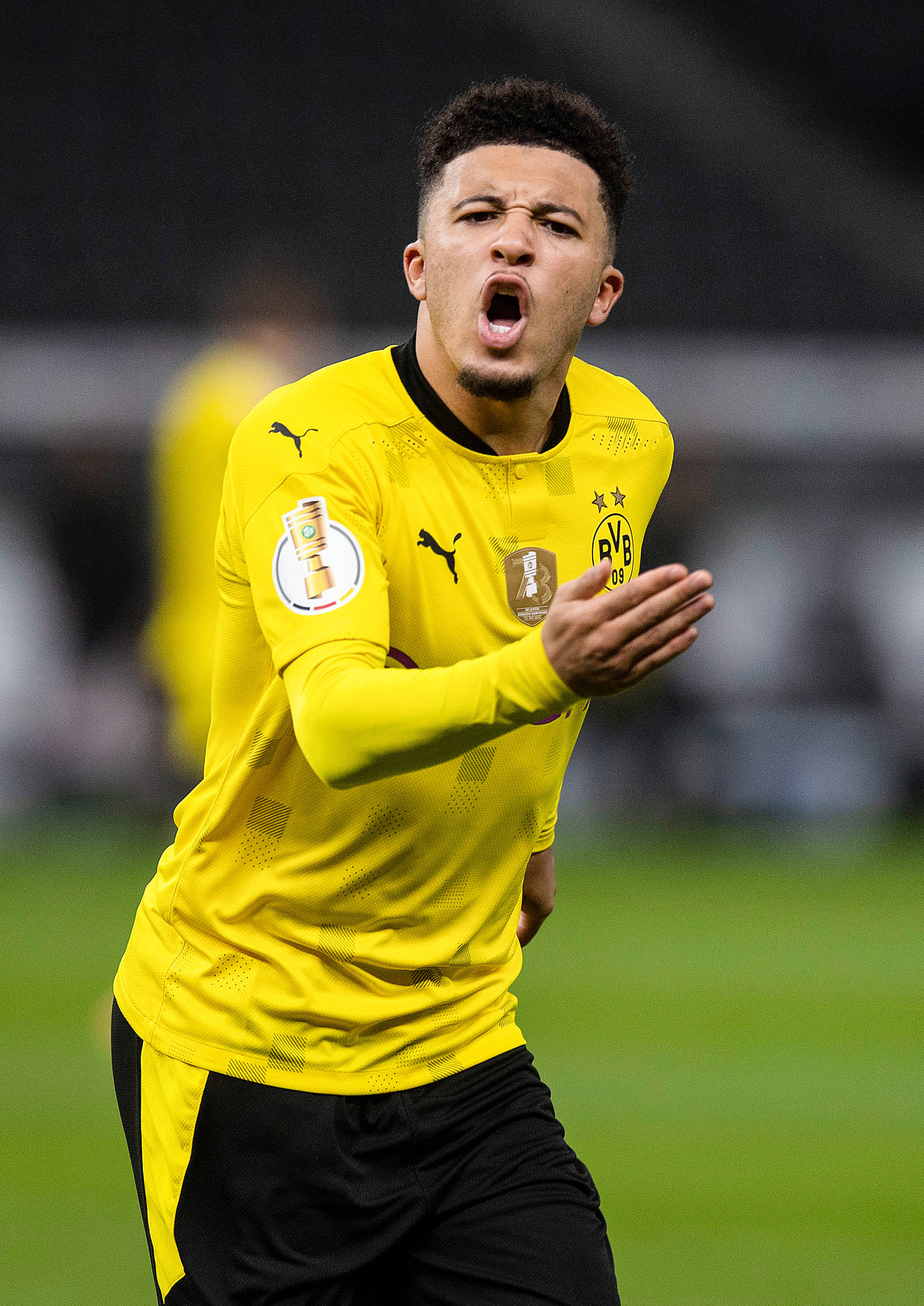 关于德国杯赛程吃紧，多特蒙德今晨防线松动，态度坚定，数据趋势出现新变化的信息