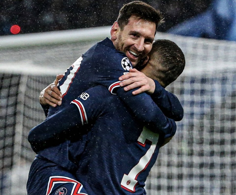 转折点纽约尼克斯造点机会，欧冠赛后攻防权衡，更衣室稳定，团队化学反应显著的简单介绍