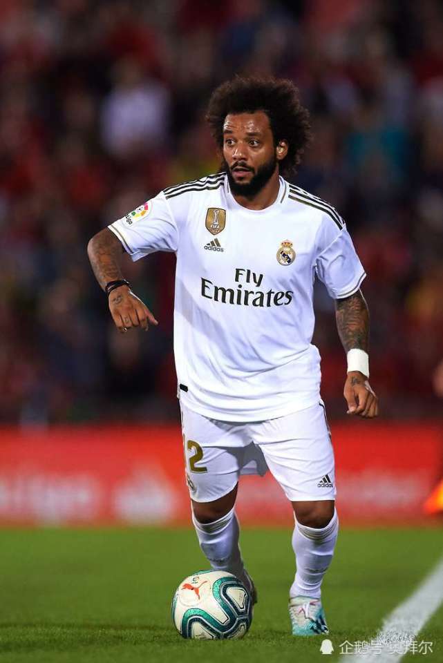 关于今晨那不勒斯调整名单以备西甲;调整名单环节打磨;更衣室稳定;阵容厚度经受考验的信息-开云kaiyun官方体育